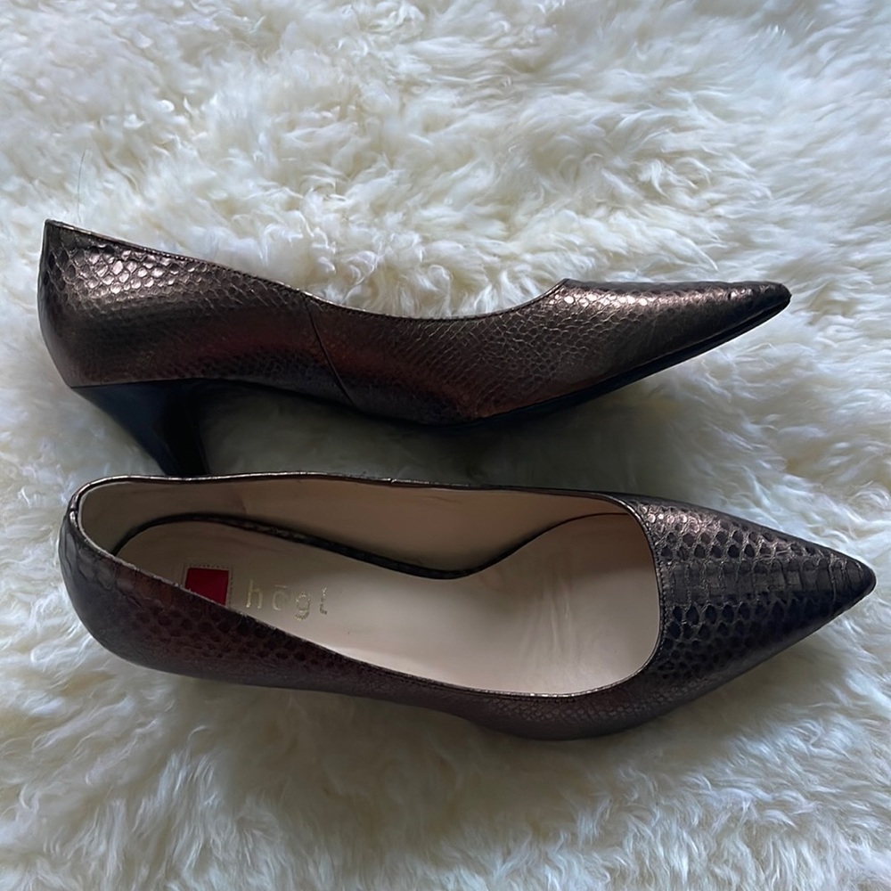 Hogl Leather Metallic Snakeskin Pumps Low Heel Size 9